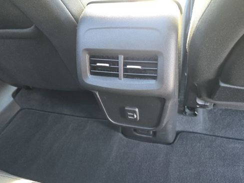 Used 2020 GMC Terrain SLE w/ Driver Convenience Package image 21