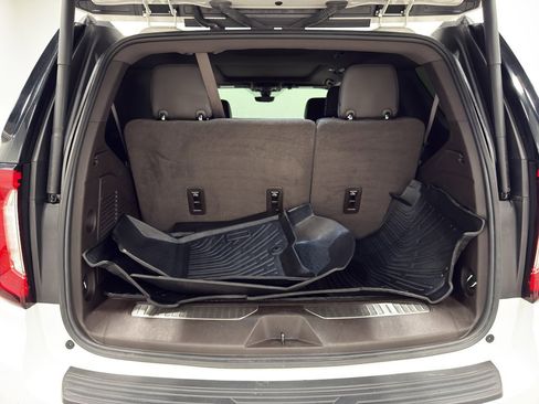 Used 2021 GMC Yukon Denali w/ Denali Premium Package image 35