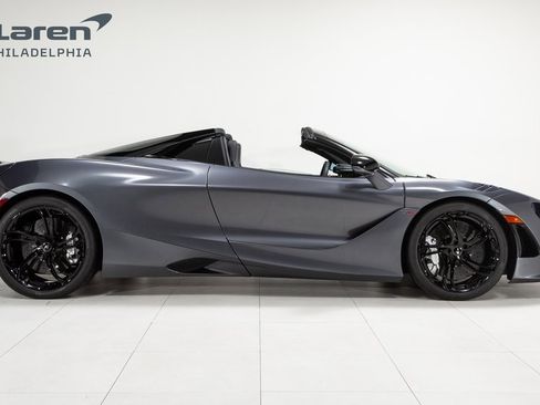 New 2025 McLaren 750S Spider image 5
