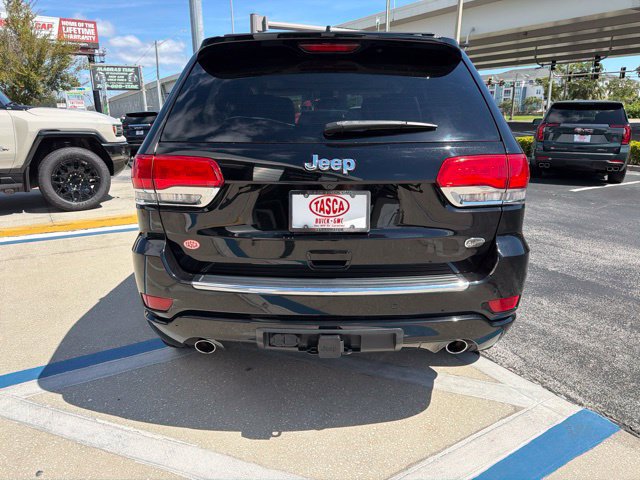 Used 2017 Jeep Grand Cherokee Overland w/ Jeep Active Safety Group RWD image 6