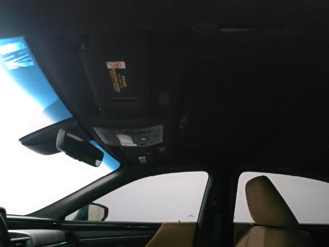 Used 2019 Lexus ES 350 w/ Premium Package FWD image 14