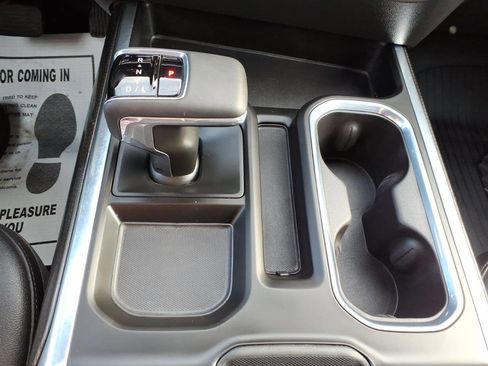 Used 2024 Chevrolet Silverado 1500 LT Trail Boss w/ Convenience Package II image 15