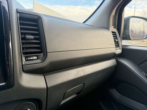 Used 2022 Nissan Frontier S w/ Technology Package image 24