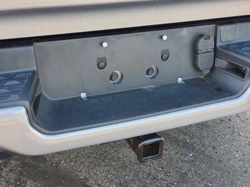 Used 2019 RAM 1500 Laramie AWD/4WD image 33