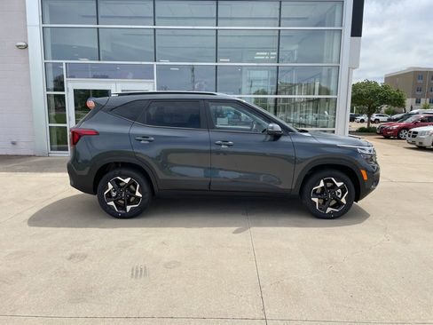 New 2026 Kia Seltos S AWD/4WD image 4
