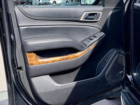 Used 2016 GMC Yukon XL Denali w/ Open Road Package image 25