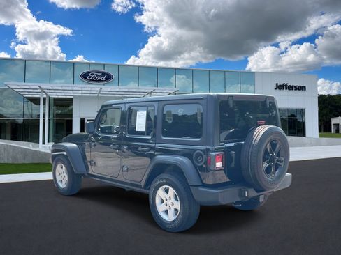 Used 2023 Jeep Wrangler Unlimited Sport AWD/4WD image 7
