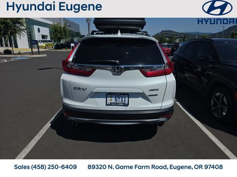 Used 2019 Honda CR-V Touring image 6