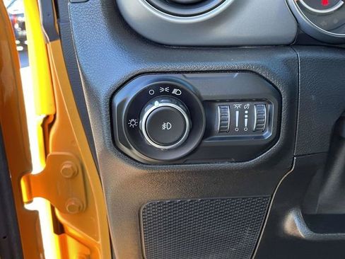 Used 2021 Jeep Wrangler Sport image 22