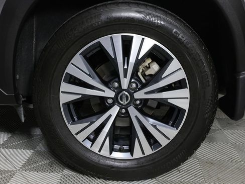 Used 2021 Nissan Rogue SV w/ Premium Package FWD image 38