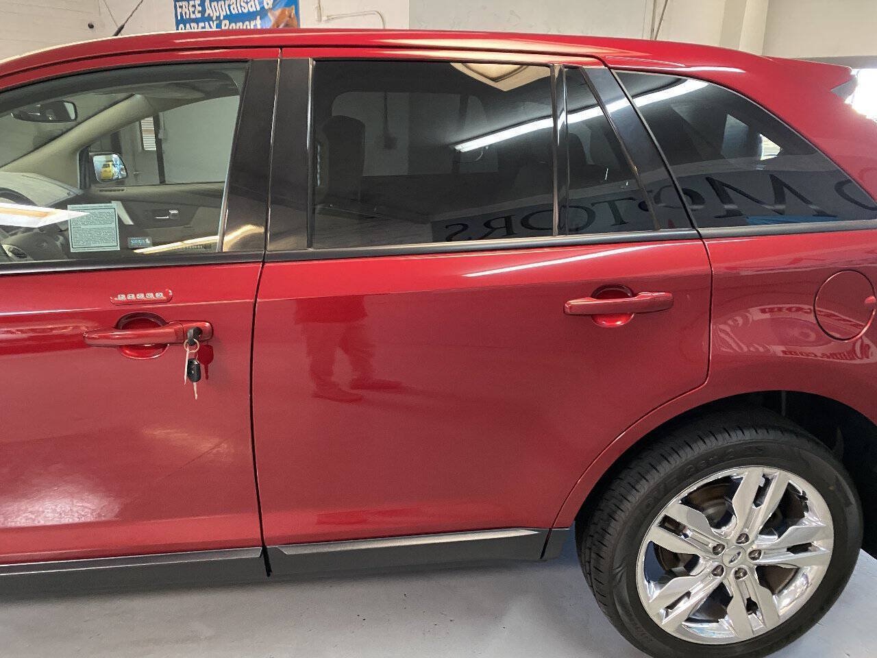 Used 2013 Ford Edge SEL FWD image 15