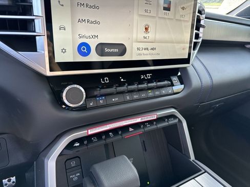 New 2025 Toyota Tundra Platinum image 17