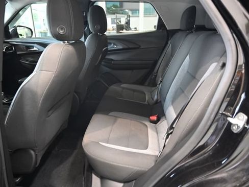 Used 2022 Chevrolet TrailBlazer LT w/ Convenience Package AWD/4WD image 11