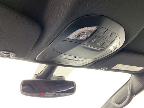 New 2026 Chrysler Pacifica Select AWD/4WD image 23