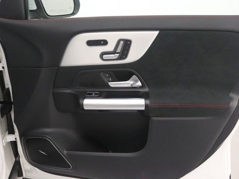 Certified 2025 Mercedes-Benz GLA 35 AMG 4MATIC image 24