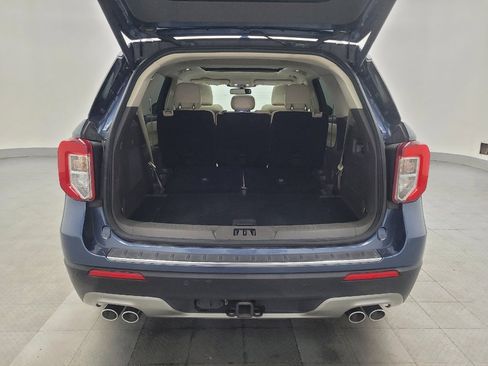 Used 2020 Ford Explorer Platinum w/ Premium Technology Package image 29