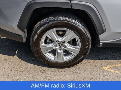 Used 2021 Toyota RAV4 XLE w/ Carpet Mat Package (TMS) AWD/4WD image 7