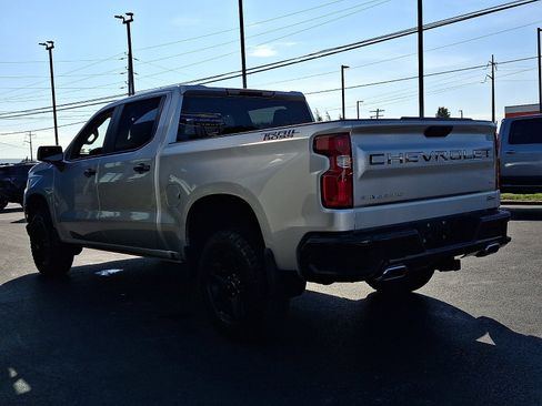 Used 2022 Chevrolet Silverado 1500 LT Trail Boss w/ Bed Protection Package AWD/4WD image 4