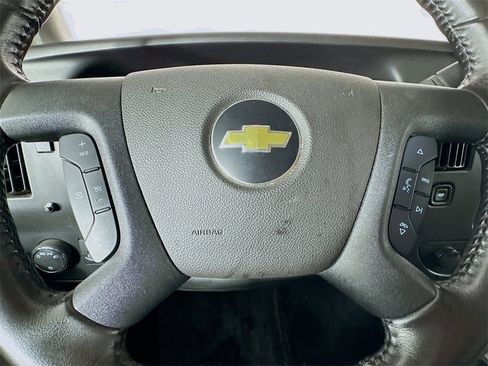 Used 2021 Chevrolet Express 3500 w/ Driver Convenience Package image 26