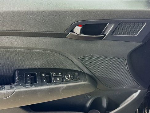 Used 2020 Hyundai Elantra Sport w/ Cargo Package (C1) image 18