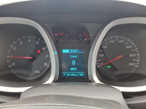 Used 2017 Chevrolet Equinox LT w/ Convenience Package image 14