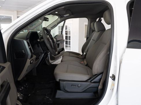 Used 2019 Ford F150 XLT w/ Trailer Tow Package AWD/4WD image 11