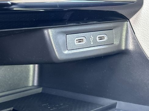 New 2026 Volkswagen Jetta SE FWD image 24