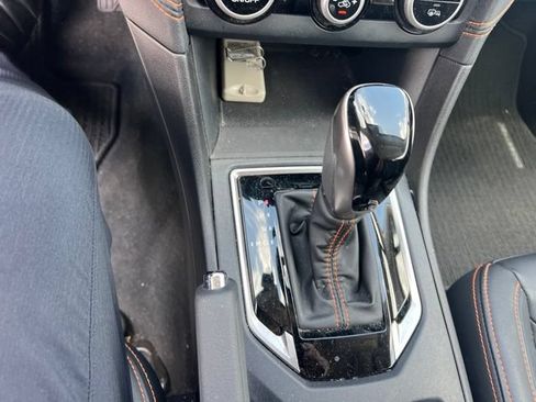 Used 2018 Subaru Crosstrek 2.0i Limited AWD/4WD image 3