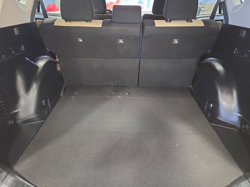 Used 2018 Toyota RAV4 XLE w/ Plus Extra Value Package image 15