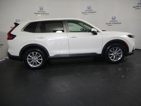 Used 2023 Honda CR-V EX-L image 3