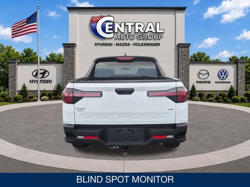 Used 2024 Hyundai Santa Cruz SEL AWD/4WD image 7