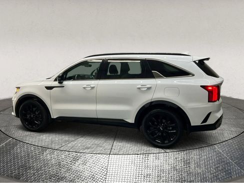 Used 2021 Kia Sorento SX image 5