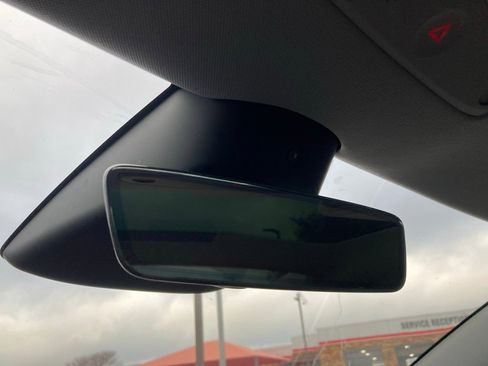 Used 2024 Tesla Model 3 Standard Range image 24