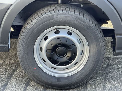 New 2025 Ford Transit 150 148 Medium Roof w/ Load Area Protection Package image 10