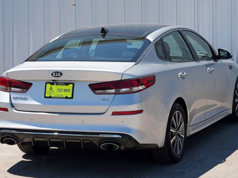 Used 2020 Kia Optima Premium image 49