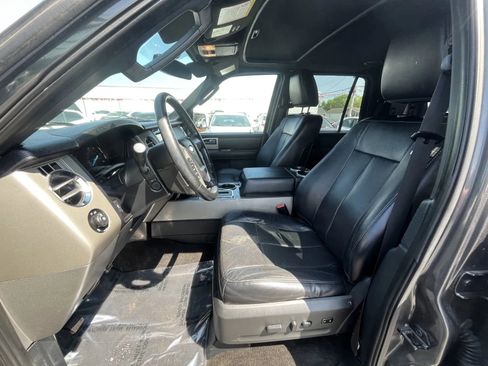 Used 2015 Ford Expedition Limited w/ Equipment Group 301A image 8