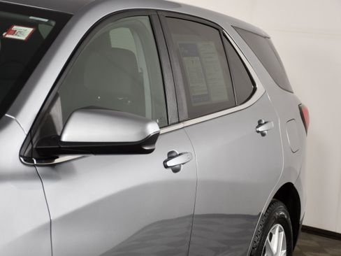 Used 2024 Chevrolet Equinox LT image 13