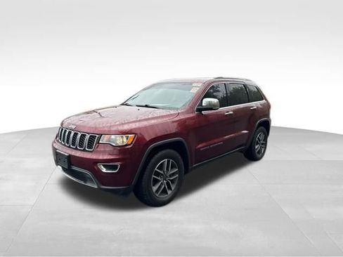 Used 2021 Jeep Grand Cherokee Limited w/ Trailer Tow Group IV image 3