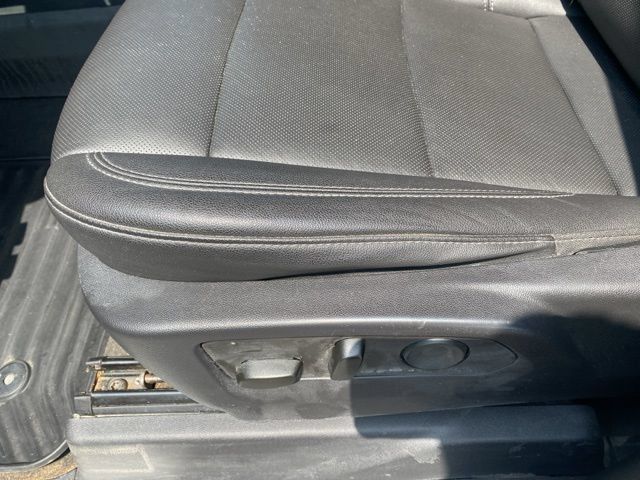 Used 2022 Chevrolet Silverado 1500 LTZ AWD/4WD image 18