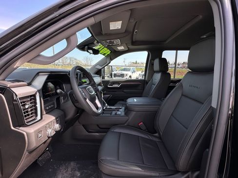 New 2026 GMC Sierra 3500 Denali w/ Denali Reserve Package AWD/4WD image 17