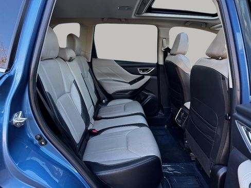 Used 2021 Subaru Forester Limited image 18