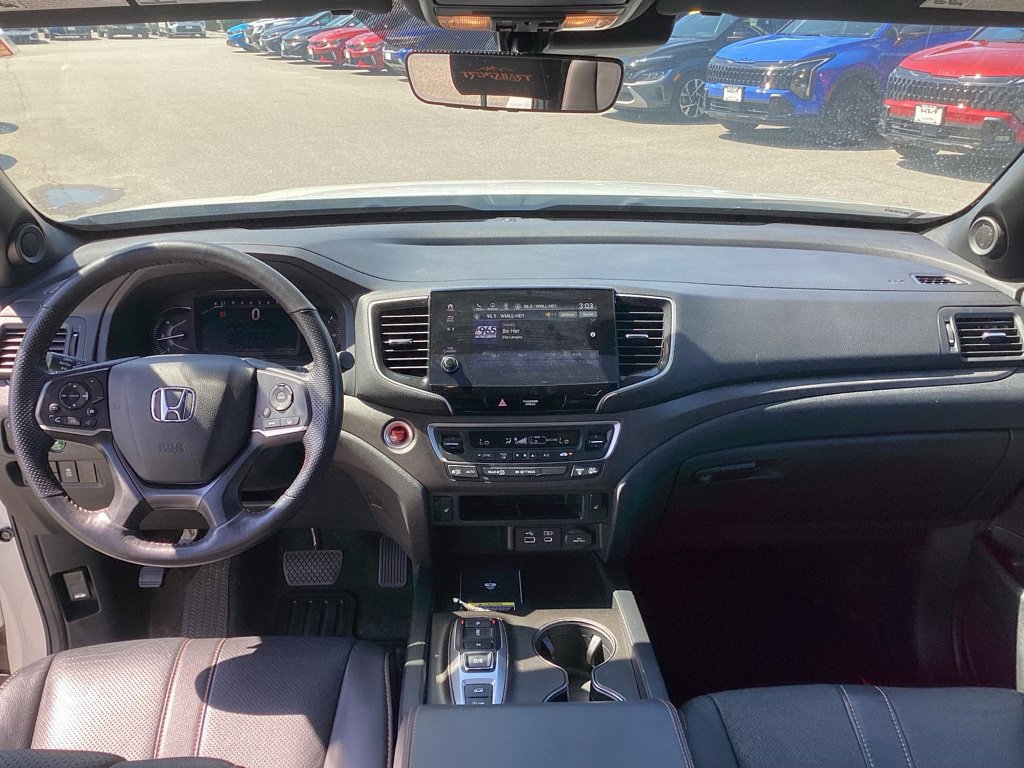 Used 2024 Honda Passport TrailSport image 16