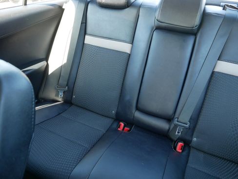 Used 2013 Toyota Camry SE image 12