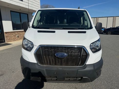 Used 2024 Ford Transit 250 Low Roof w/ Exterior Upgrade Package image 9