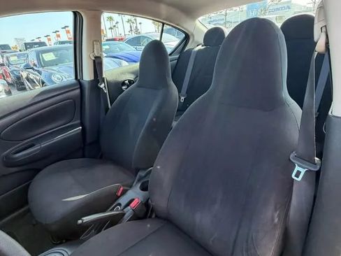 Used 2012 Nissan Versa S FWD image 7