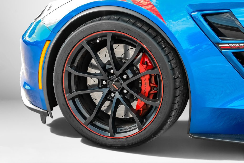 Used 2019 Chevrolet Corvette Grand Sport RWD image 44