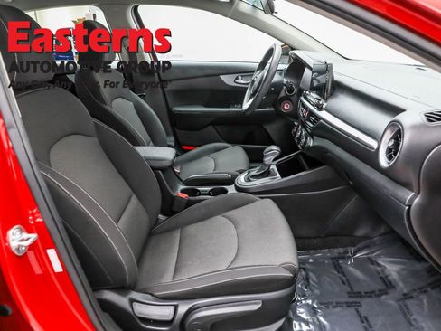 Used 2024 Kia Forte LXS image 24