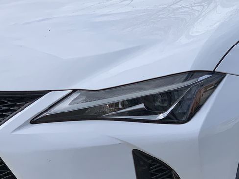Certified 2019 Lexus UX 200 F Sport image 6