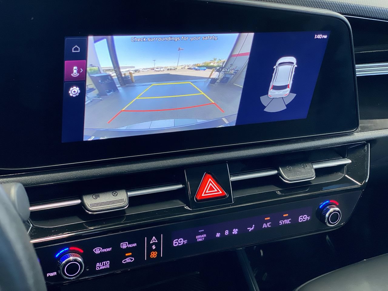 Certified 2023 Kia Niro EX Touring FWD image 26