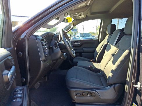 Used 2022 Chevrolet Silverado 1500 Custom image 13